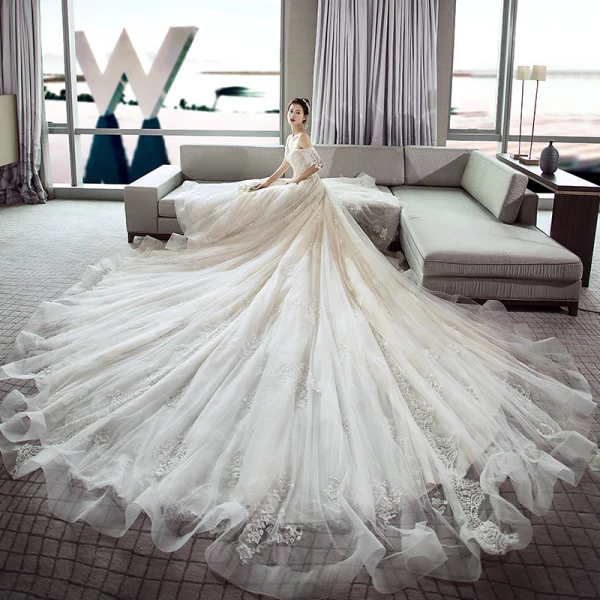 Luxury / Gorgeous Ivory Wedding Dresses 2018 A-Line / Princess Off-The-Shoulder Short Sleeve Appliques Lace Beading Backless Cathedral Train Ruffle