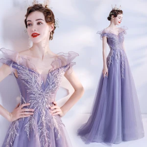 Elegant Purple Ballkjoler 2021 Prinsesse Av Skulderen Korte Ermer Appliques Beading Paljetter Glitter Tyll Feie Tog Buste Ryggløse Formelle Kjoler
