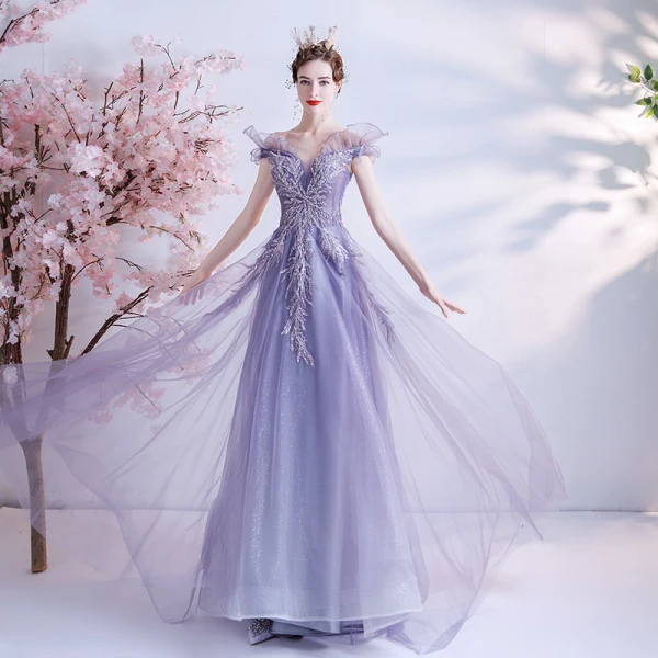 Élégant Violet Robe De Bal 2021 Princesse De l'épaule Manches Courtes Appliques Perlage Paillettes Glitter Tulle Train De Balayage Volants Dos Nu Robe De Ceremonie