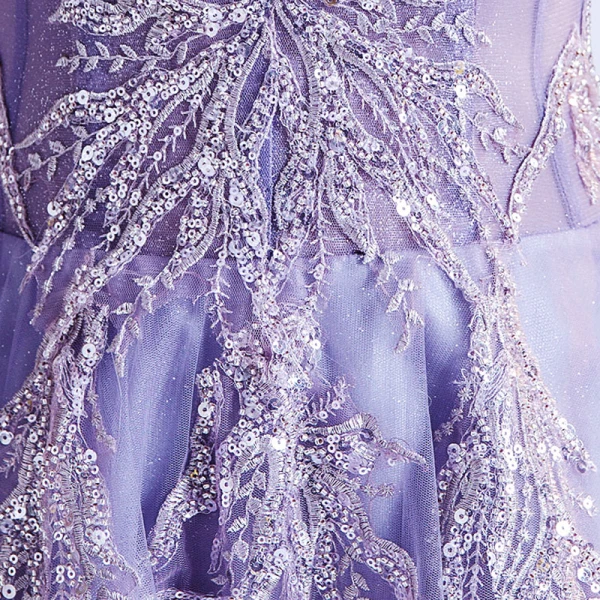 Élégant Violet Robe De Bal 2021 Princesse De l'épaule Manches Courtes Appliques Perlage Paillettes Glitter Tulle Train De Balayage Volants Dos Nu Robe De Ceremonie