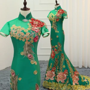 Fancy Dark Green Cheongsam Qipao 2021 Trumpet Mermaid See Through High Neck Short Sleeve Appliques Lace Flower Rhinestone Sweep Train Formal Dresses