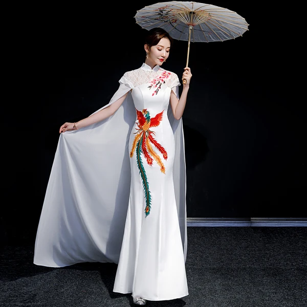 Chic / Beautiful White Cheongsam / Qipao 2021 Trumpet / Mermaid High Neck Short Sleeve Appliques Embroidered Watteau Train Ruffle Formal Dresses