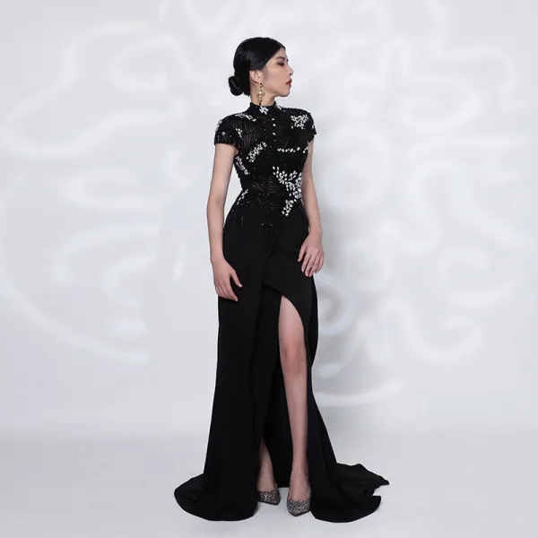 Luxury / Gorgeous Red Carpet Black See-through Evening Dresses  2021 Trumpet / Mermaid High Neck Short Sleeve Handmade  Beading Split Front Sweep Train Ruffle Formal Dresses