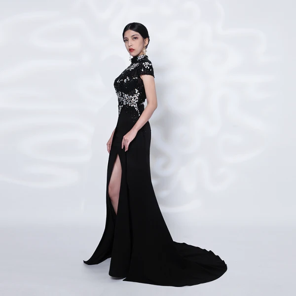 Luxury / Gorgeous Red Carpet Black See-through Evening Dresses  2021 Trumpet / Mermaid High Neck Short Sleeve Handmade  Beading Split Front Sweep Train Ruffle Formal Dresses