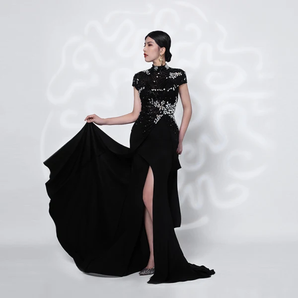 Luxury / Gorgeous Red Carpet Black See-through Evening Dresses  2021 Trumpet / Mermaid High Neck Short Sleeve Handmade  Beading Split Front Sweep Train Ruffle Formal Dresses