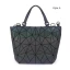 Unique Multi-Couleurs Lumineux Géométrique Carrés Sacs à bandoulière 2021 Holographique PU Réfléchissant Sacs Pour Femmes
