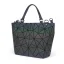 Unique Multi-Couleurs Lumineux Géométrique Carrés Sacs à bandoulière 2021 Holographique PU Réfléchissant Sacs Pour Femmes