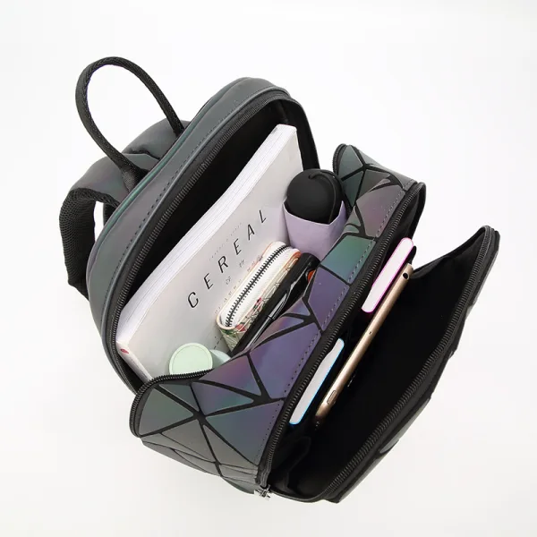 Mode Multi-Couleurs Lumineux Géométrique Sacs à dos 2021 PU Holographique Réfléchissant Sacs Pour Femmes