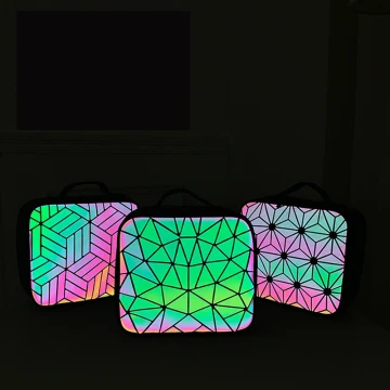 Przyciągająca Wzrok Świetlny Geometryczny Kwadratowe Kosmetyczka 2021 Pu Odblaskowy Holograficzne Torby Damskie