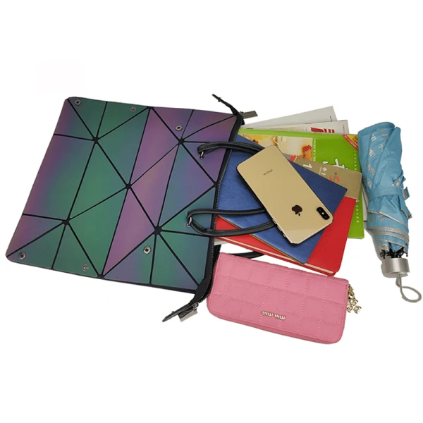 Amazing / Unique Multi-Colors Foldable Luminous Geometric Square Handbag 2021 PU Reflective Holographic Casual Women's Bags