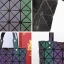 Multi-Couleurs Pliable Lumineux Géométrique Carrés Sac à main 2021 PU Réfléchissant Holographique Désinvolte Sacs Pour Femmes