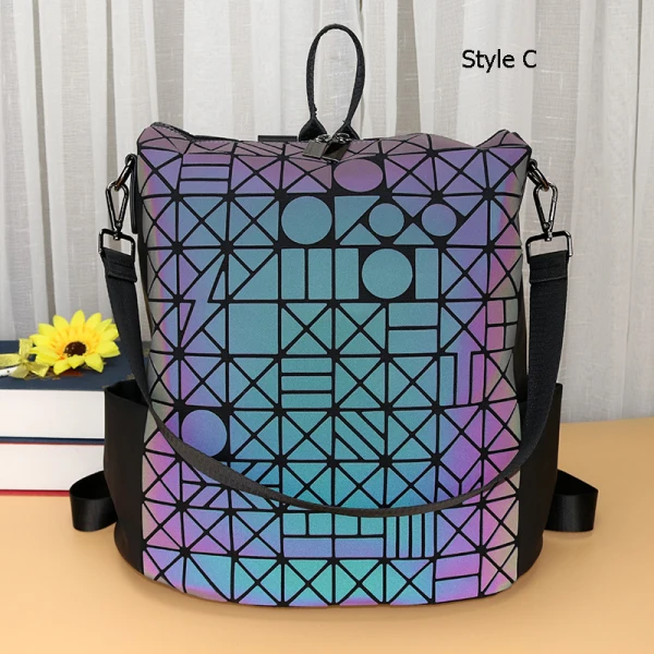 Eye-catching Multi-Colors Luminous Geometric Square Backpacks 2021 PU Holographic Reflective Casual Women's Bags