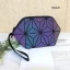 Accrocheuse Multi-Couleurs Lumineux Géométrique Pochettes 2021 PU Réfléchissant Holographique Désinvolte Sacs Pour Femmes
