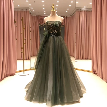 Haut De Gamme Vert Dansant Robe De Bal 2021 Princesse Bustier Sans Manches Appliques En Dentelle Perlage Glitter Tulle Longue Volants Dos Nu Robe De Ceremonie
