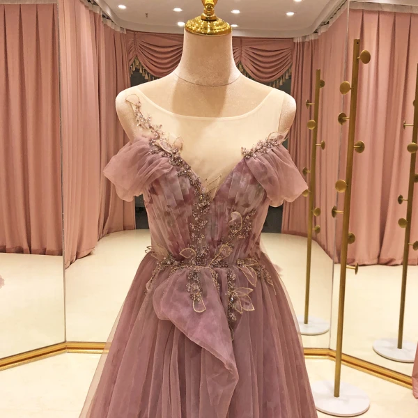 High End Rosa Durchsichtige Ballkleider 2021 A Linie Eckiger Ausschnitt Kurze Ärmel Perlenstickerei Sweep / Pinsel Zug Rüschen Festliche Kleider