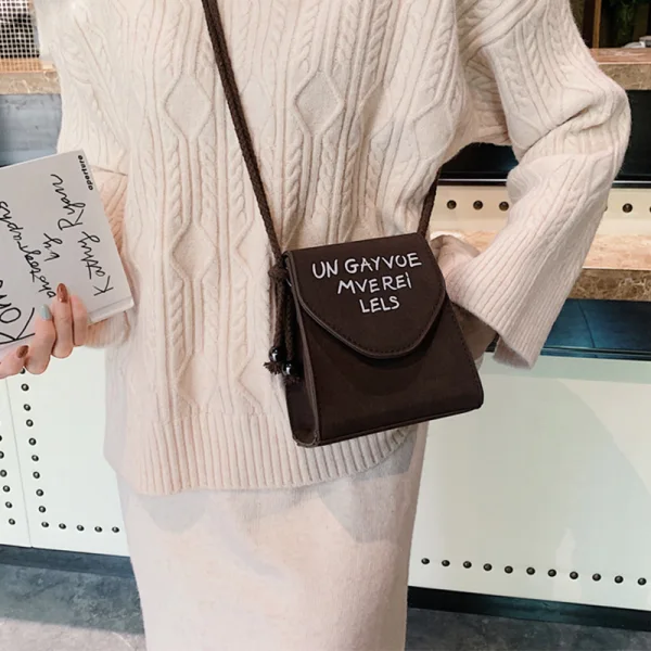 Modest / Simple Vintage / Retro Blushing Pink Suede Square Messenger Bag 2021 Casual Women's Bags