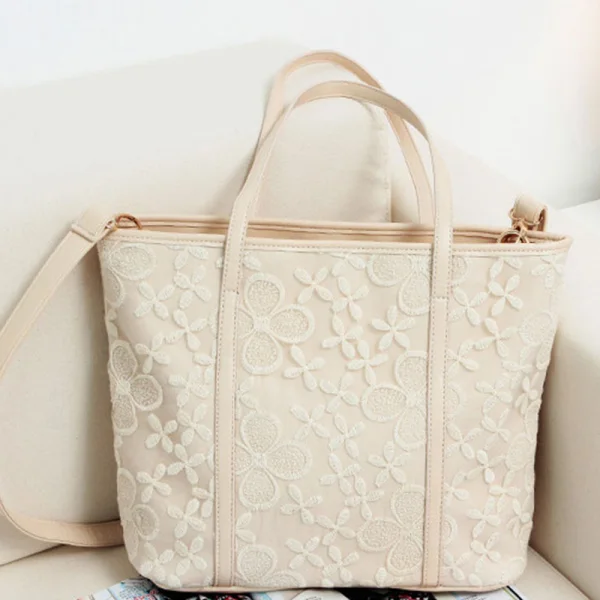 Mode Beige Carrés Sacs à bandoulière 2021 PU Dentelle Fleur Désinvolte Sacs Pour Femmes