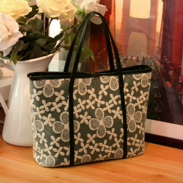 Mode Beige Carrés Sacs à bandoulière 2021 PU Dentelle Fleur Désinvolte Sacs Pour Femmes