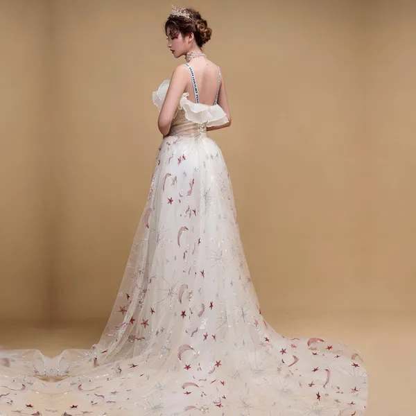 Piękne Szampan Sukienki Wieczorowe 2019 Princessa Plecy Bez Rękawów Gwiazda Aplikacje Cekiny Trenem Sąd Wzburzyć Bez Pleców Sukienki Wizytowe