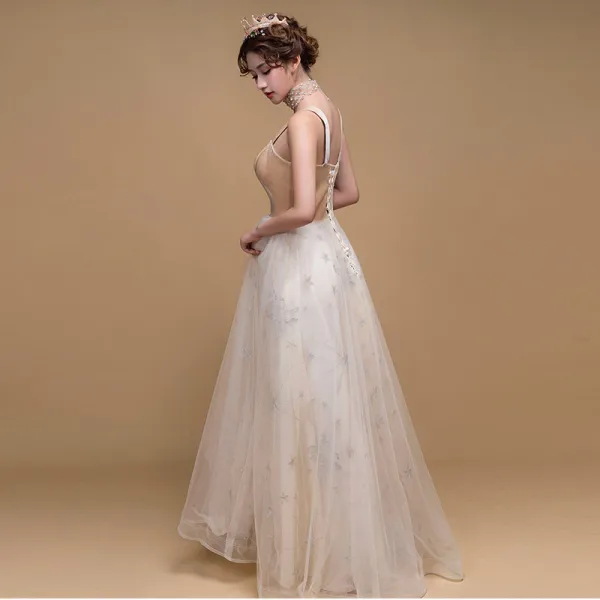 Romantique Champagne Daim Robe De Bal 2019 Princesse Appliques En Dentelle épaules Sans Manches Longue Volants Dos Nu Robe De Ceremonie