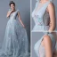 Sexy Gris Robe De Soirée 2019 Princesse Transparentes Encolure Dégagée Sans Manches Papillon Appliques En Dentelle Tribunal Train Volants Dos Nu Robe De Ceremonie