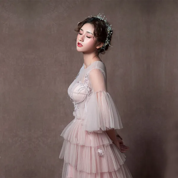 Moderne / Mode Perle Rose Transparentes Robe De Soirée 2019 Princesse Encolure Dégagée Manches de cloche Appliques En Dentelle Perlage Longue Volants en Cascade Dos Nu Robe De Ceremonie