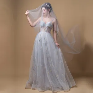 Élégant Gris Robe De Bal 2019 Princesse Épaules Sans Manches Appliques En Dentelle Train De Balayage Volants Dos Nu Robe De Ceremonie