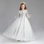Classic White Flower Girl Dresses 2017 Ball Gown V-Neck 3/4 Sleeve Embroidered Floor-Length / Long Ruffle Wedding Party Dresses