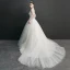 Vintage / Originale Ivoire Transparentes Robe De Mariée 2019 Robe Boule Col Haut Gonflée 3/4 Manches Appliques En Dentelle Perlage Perle Chapel Train Volants