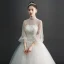 Vintage / Originale Ivoire Transparentes Robe De Mariée 2019 Robe Boule Col Haut Gonflée 3/4 Manches Appliques En Dentelle Perlage Perle Chapel Train Volants