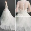 Vintage / Originale Ivoire Transparentes Robe De Mariée 2019 Robe Boule Col Haut Gonflée 3/4 Manches Appliques En Dentelle Perlage Perle Chapel Train Volants