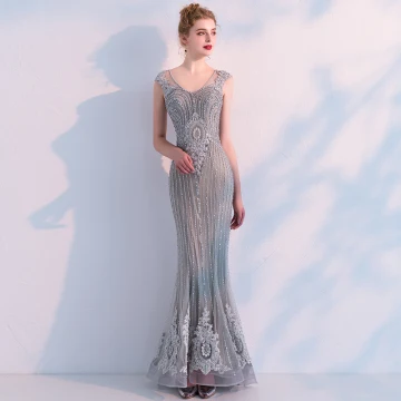 Luxury Gorgeous Grey See Through Evening Dresses 2019 Trumpet Mermaid V Neck Sleeveless Beading Appliques Lace Sweep Train Ruffle Formal Dresses