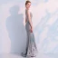 Luxe Gris Transparentes Robe De Soirée 2019 Trompette / Sirène V-Cou Sans Manches Perlage Appliques En Dentelle Train De Balayage Volants Robe De Ceremonie