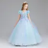 Chic / Beautiful Pool Blue Sky Blue Flower Girl Dresses 2017 Ball Gown V-Neck Short Sleeve Flower Appliques Lace Floor-Length / Long Ruffle Wedding Party Dresses