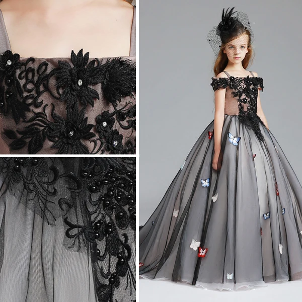 Chic / Beautiful Black Flower Girl Dresses 2017 Ball Gown Off-The-Shoulder Short Sleeve Appliques Lace Pearl Rhinestone Butterfly Court Train Ruffle Wedding Party Dresses