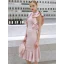 Simple Rougissant Rose Robe De Soirée 2019 Encolure Dégagée Sans Manches Thé Longueur Volants Dos Nu Robe De Ceremonie