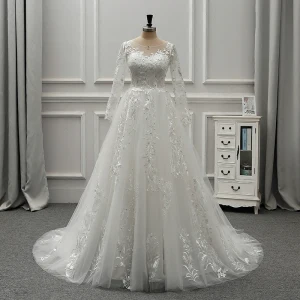 Elegante Ivoor Doorzichtige Trouwjurken 2019 A Lijn Ronde Hals Lange Mouwen Ruglooze Appliques Kant Rhinestone Kralen Parel Rechter Trein Ruche