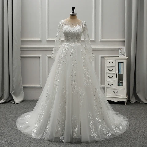 Elegante Ivory / Creme Durchsichtige Brautkleider / Hochzeitskleider 2019 A Linie Rundhalsausschnitt Lange Ärmel Rückenfreies Applikationen Spitze Strass Perlenstickerei Perle Hof-Schleppe Rüschen
