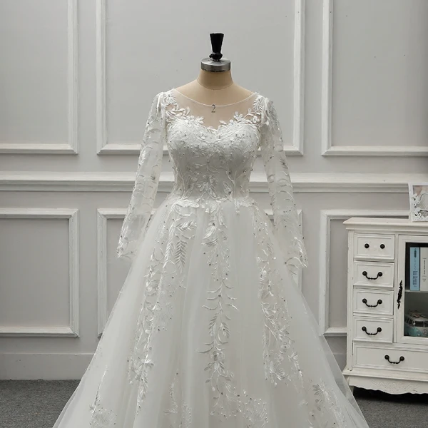 Élégant Ivoire Transparentes Robe De Mariée 2019 Princesse Encolure Dégagée Manches Longues Dos Nu Appliques En Dentelle Faux Diamant Perlage Perle Tribunal Train Volants