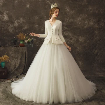 Vintage Retro Ivory Wedding Dresses 2019 A Line Princess V Neck Long Sleeve Sash Court Train Ruffle