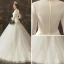 Vintage Elfenben Bröllopsklänningar 2019 Prinsessa V-Hals Långärmad Skärp Domstol Tåg Ruffle