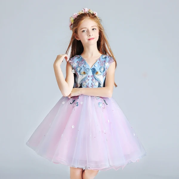 Chic / Beautiful Candy Pink Sky Blue Flower Girl Dresses 2017 Ball Gown V-Neck Sleeveless Appliques Flower Pearl Embroidered Short Ruffle Wedding Party Dresses
