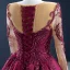 Haut de Gamme Tapis rouge Bordeaux Robe De Soirée 2021 Princesse Transparentes Encolure Carrée Manches Longues Fait main Perlage Paillettes Tribunal Train Volants Robe De Ceremonie