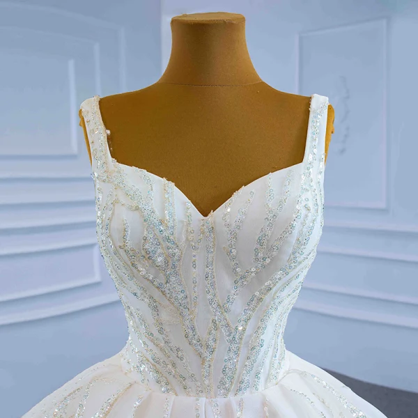 Luxury / Gorgeous White Bridal Wedding Dresses 2021 Ball Gown Shoulders Sleeveless Backless Beading Sequins Chapel Train Ruffle