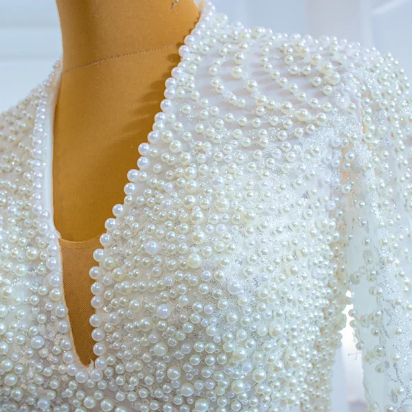 Luxury / Gorgeous White Satin Bridal Wedding Dresses 2021 Trumpet / Mermaid Deep V-Neck Long Sleeve Backless Handmade Beading Pearl Court Train Ruffle