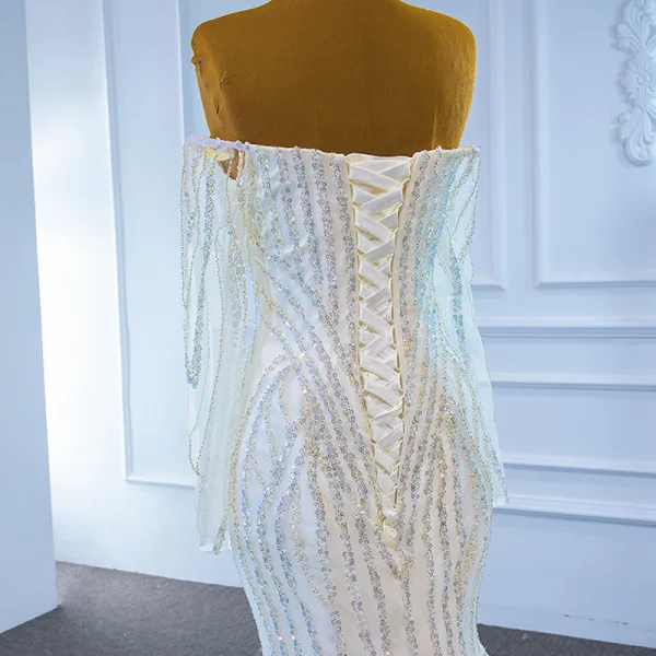 Luxe Blanche La Mariée Robe De Mariée 2021 Trompette / Sirène De l'épaule Manches Longues Dos Nu Perlage Paillettes Train De Balayage Volants