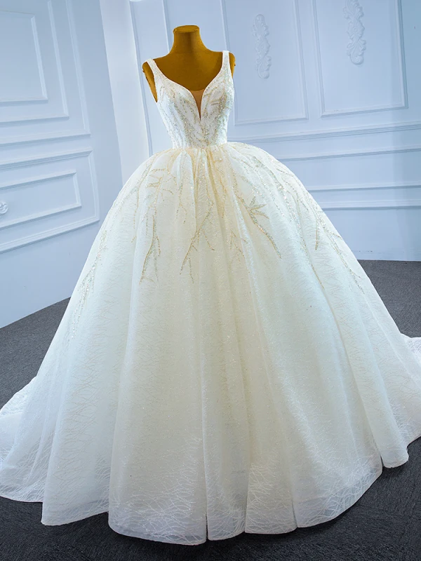 Luxury / Gorgeous White Bridal Wedding Dresses 2021 Ball Gown Deep V-Neck Sleeveless Backless Beading Sequins Glitter Tulle Court Train Ruffle