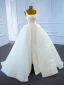 Luxe Blanche La Mariée Robe De Mariée 2021 Robe Boule Encolure Carrée Sans Manches Dos Nu Appliques En Dentelle Fait main Perlage Paillettes Ceinture Fendue devant