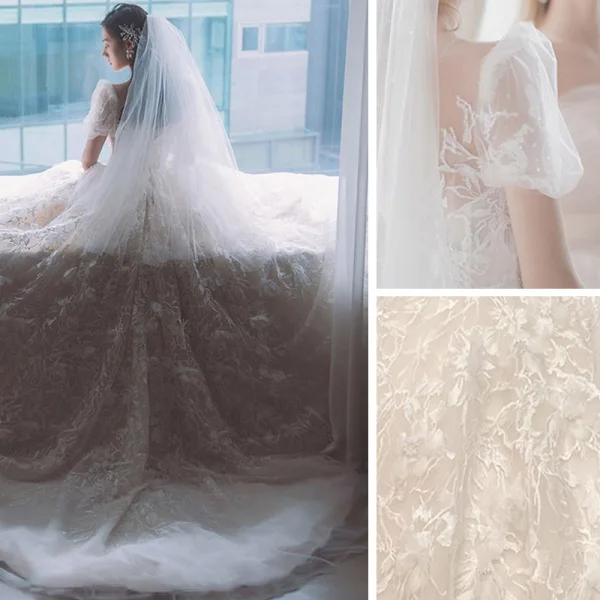 Illusion Champagne La Mariée Robe De Mariée 2021 Princesse Transparentes Encolure Dégagée Gonflée Manches Courtes Dos Nu Appliques En Dentelle Perlage Tribunal Train Volants