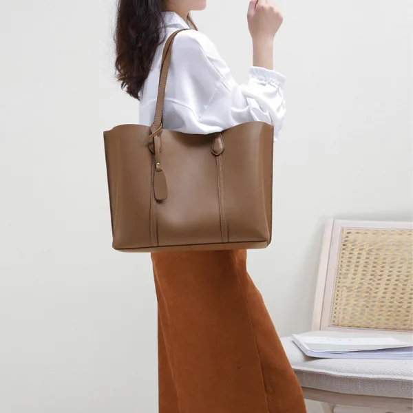 Modest / Simple Brown Square Tote Bag Shopping Bag Shoulder Bags 2021 Leather Women's Bags